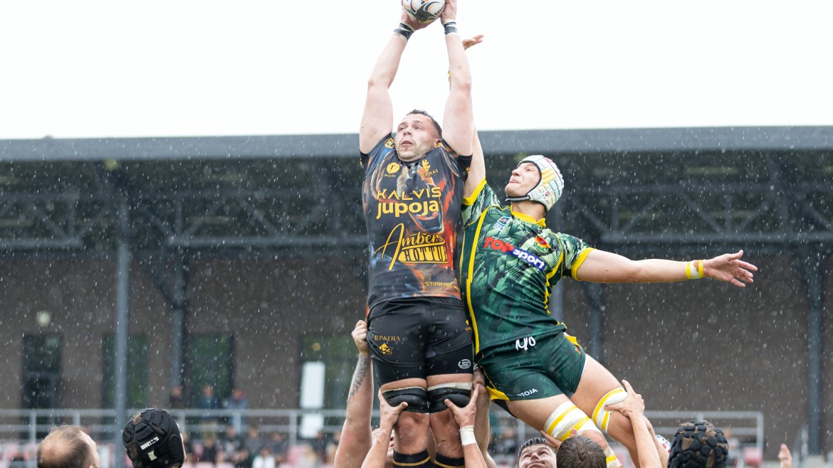 Dramatiškuose ir lietinguose regbio „Top“ lygos mūšiuose – šiauliečių pergalės
