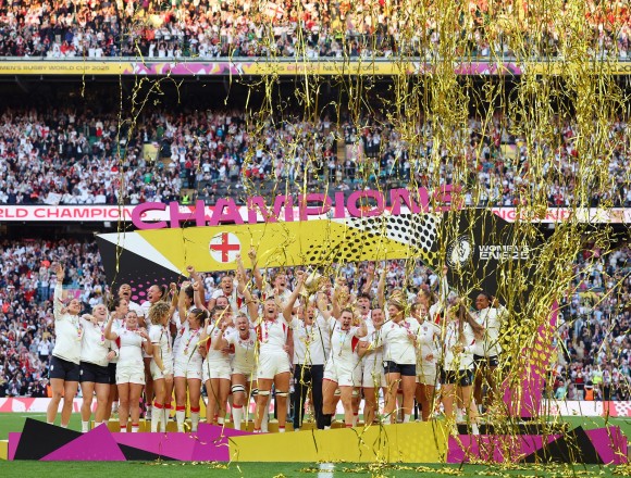 Moterų regbis pasikeitė amžiams: rekordais paženklintas pasaulio čempionatas pasiekė kosminį lygį